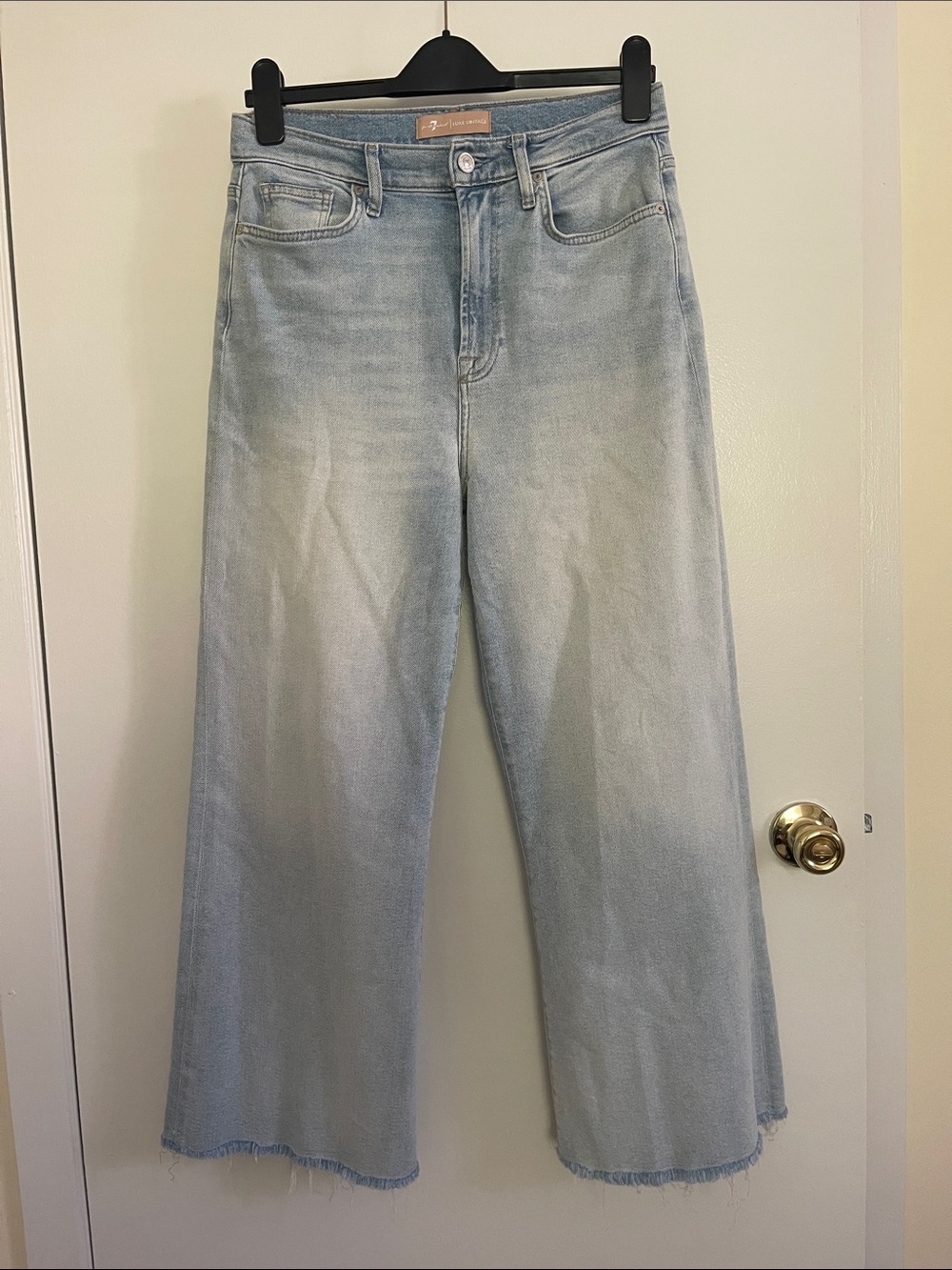 The Ultra High rise Cropped Jo 7 for all Mankind Women's Jeans